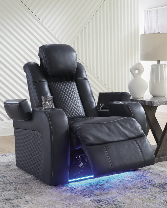 Диван трехместный с реклайнерами Royal Comfort Диван трехместный с реклайнерами Royal Comfort
