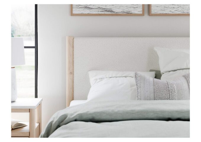 Кровать размер King Cadmori Кровать размер King Cadmori